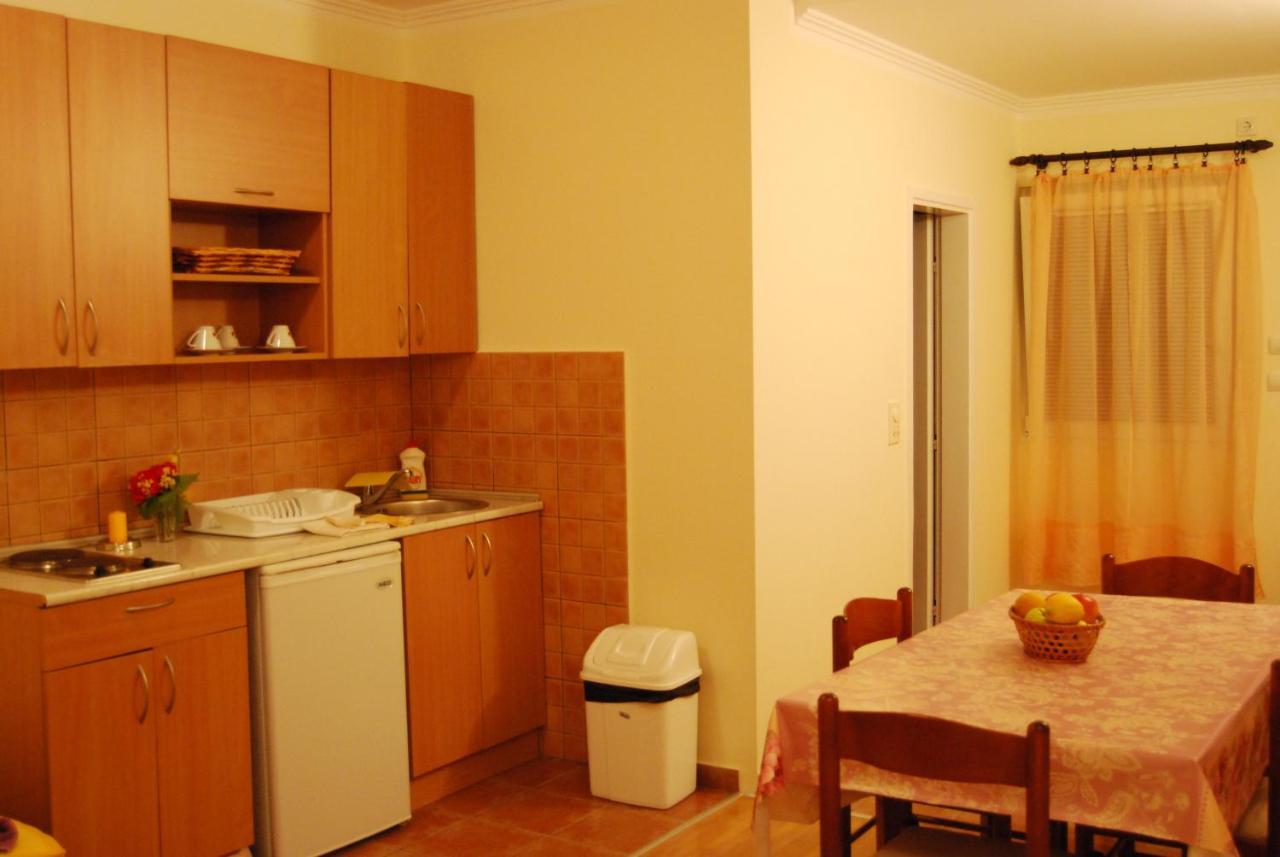 Villa Nikola Kentera スヴェティ・ステファン 部屋 写真